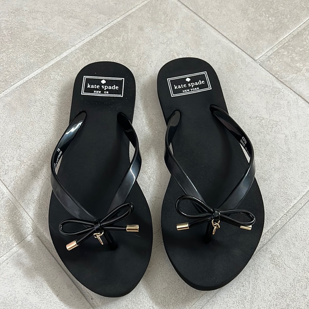 Kate Spade NY Bow Tie Flip Flops